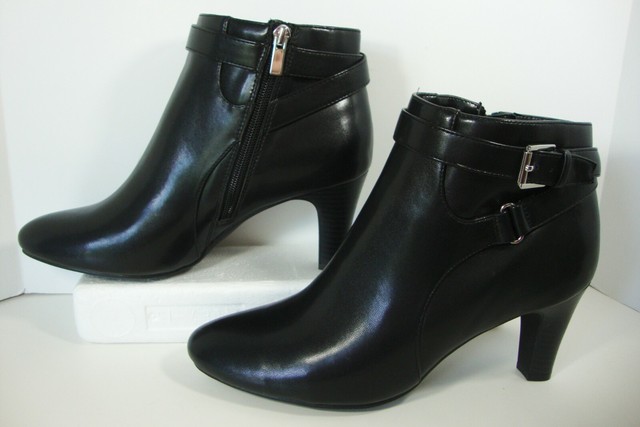 womens black boots with gold trim