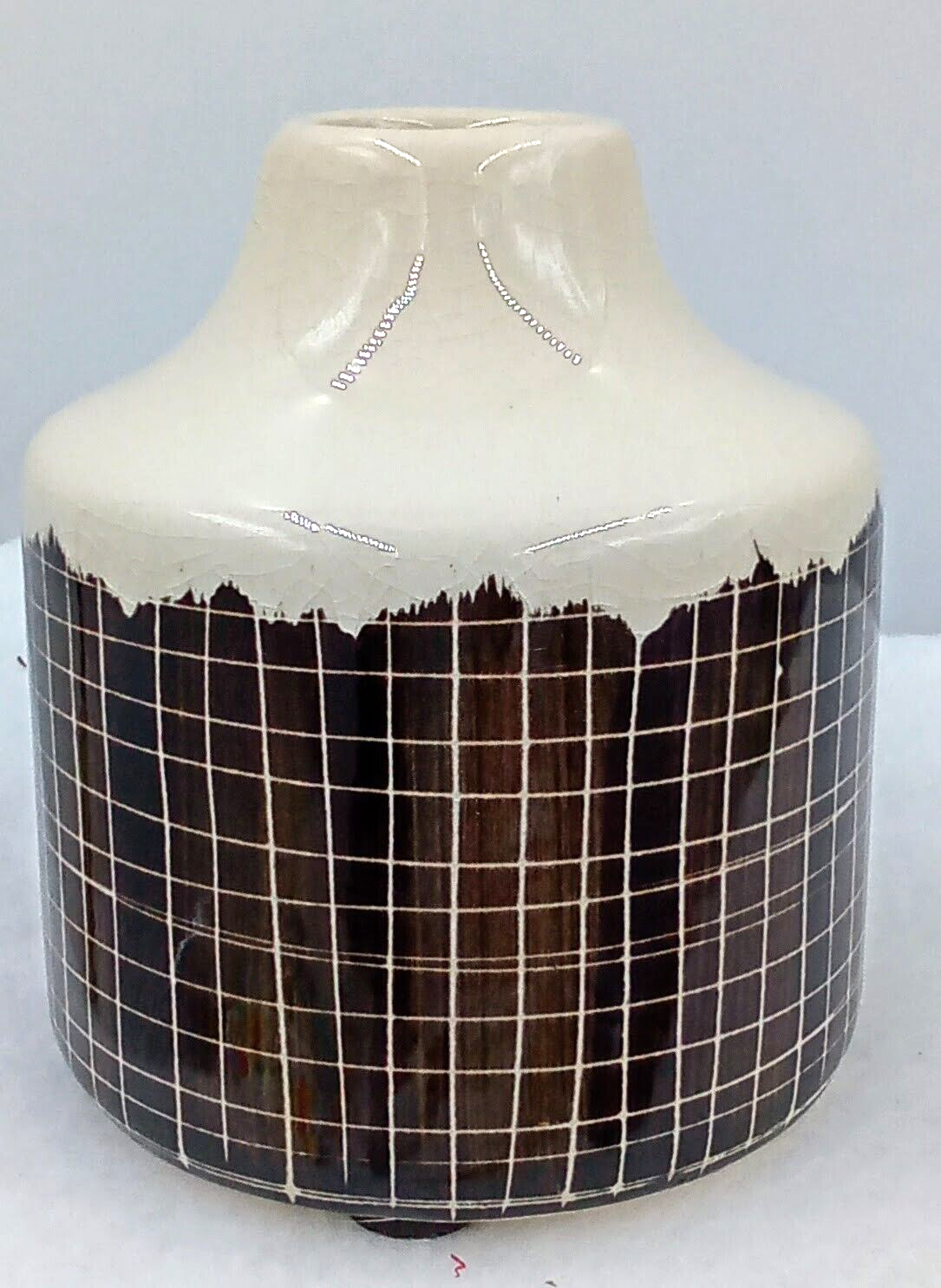Checked Urban Vase Jug Beige Dipped Brown Round Ceramic Crackle Glaze Felt 4