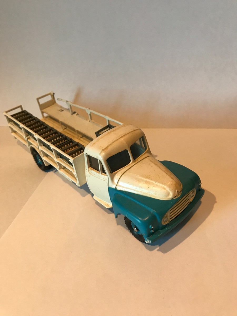 Dinky Toys France N°586 - Camion Citroën P55 Laitier "55" Avec Sa Boîte