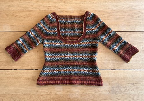 Hand Knitted Fair Isle Jamiesons Scotland Shetland Wool Eunny Jang -Autumn Rose - Picture 1 of 24