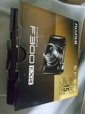 Fujifilm FINEPIX F300 EXR Compact Digital Camera Tested Working Japan