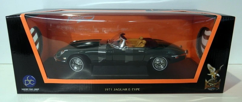 Road Signature 1/18 Scale Diecast - 92608 1971 Jaguar E-Type Roadster Green - Image 3 of 3