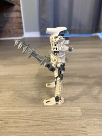 LEGO BIONICLE: Nuju (8606), 100% Complete, no box or instructions