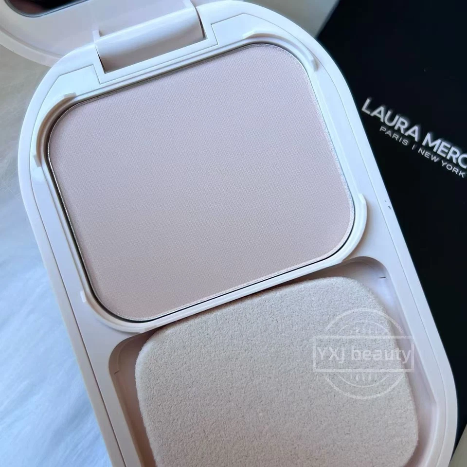 New Laura Mercier Real Flawless Matte Powder Foundation~1C Meringue~Full Size - Image 2 of 4