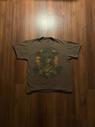 Scarecrow Men's Graphic Shirt M Brown Vintage Halloween Horror Monster Theme - product listing photo