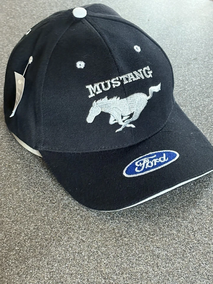 Gorra ajustable bordada negra Ford Mustang nueva con etiquetas Foto 3 de 4