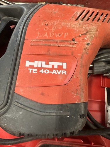 Hilti TE 40-AVR Rotary Combihammer Hammer Drill SDS w/ Bits Handle Manual Case - Picture 5 of 17