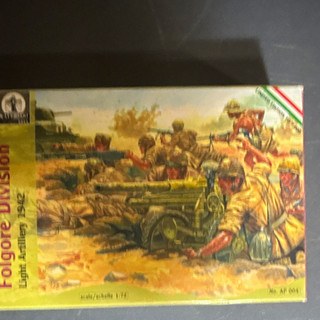 Waterloo 1815 Folgore Light Artillery Plastic Model Kit 1:72 AP 004