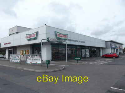 Foto 6x4 Krispy Kreme Donuts Cafe im Avon Meads Einzelhandelspark Netham c2014