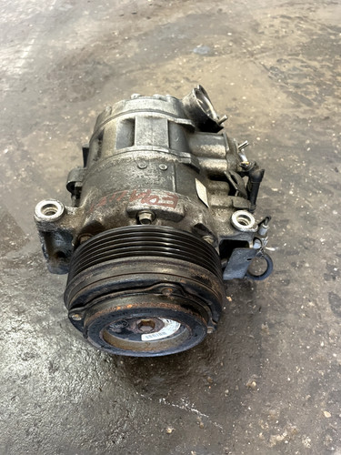 BMW 3 E90 N47D20A Klimakompressor 447260 6987862
