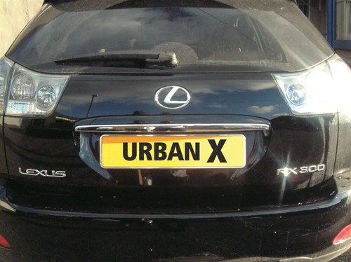 Chrome Silver Metal Number Plate Holder Car Licence Surround Stainless Steel x 1 - Picture 3 of 5