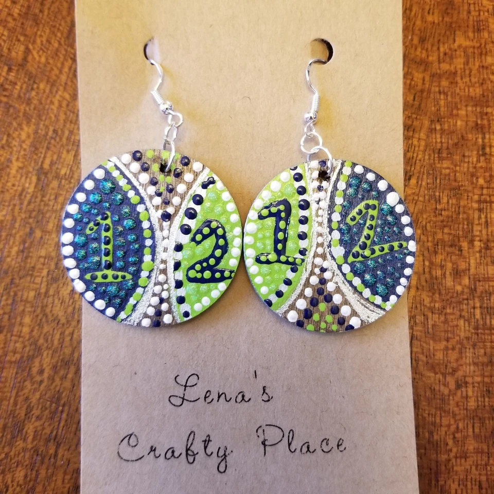 Pendientes redondos de madera Seahawks Seattle 12th Man Foto 2 de 3