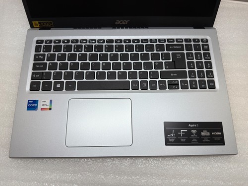 Acer Aspire 3 Laptop 15.6" Laptop (Intel i7-1165G7, 8GB, 1TB SSD, Windows 10) - Picture 2 of 6