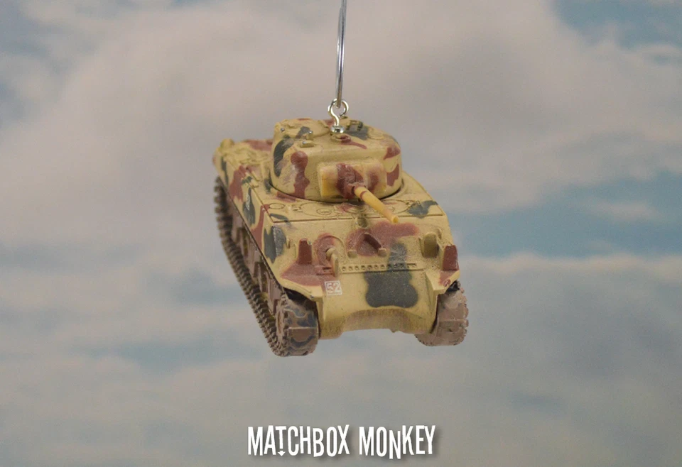 USA Sherman Tank M4 World War II WWII USMC Christmas Ornament 1/72 M-4 A3 Army - Image 4 of 4