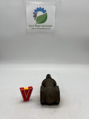 Milwaukee Valve FIG: 105 1-1/2'' Brass Gate Valve Threaded 125-SWP 200WOG (No Box