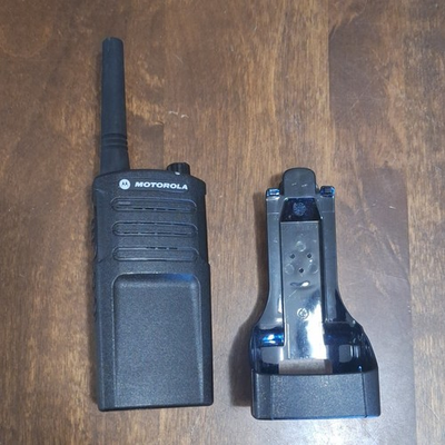 #ad Motorola RMM2050 UHF 2 Channel FRS Portable Two Way Radio Push to Talk Black $100.00