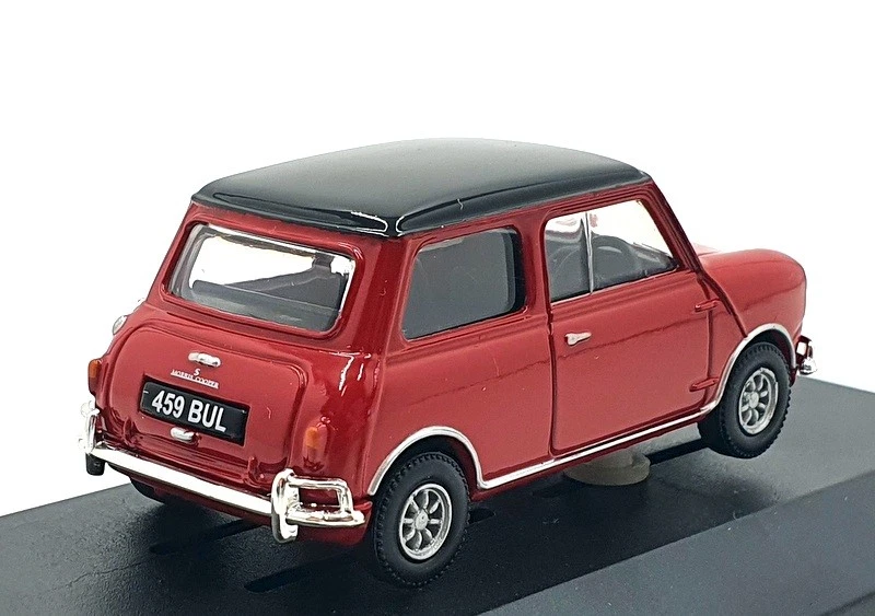 Vanguards 1/43 VA02500 Mini Cooper - Red With Black Roof - Image 2 of 4