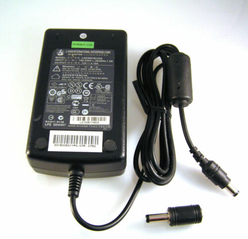 Li Shin LSE9901B1250 12Vdc 4.16A AC Mains Adaptor OM1177 - 第 1/3 張圖片