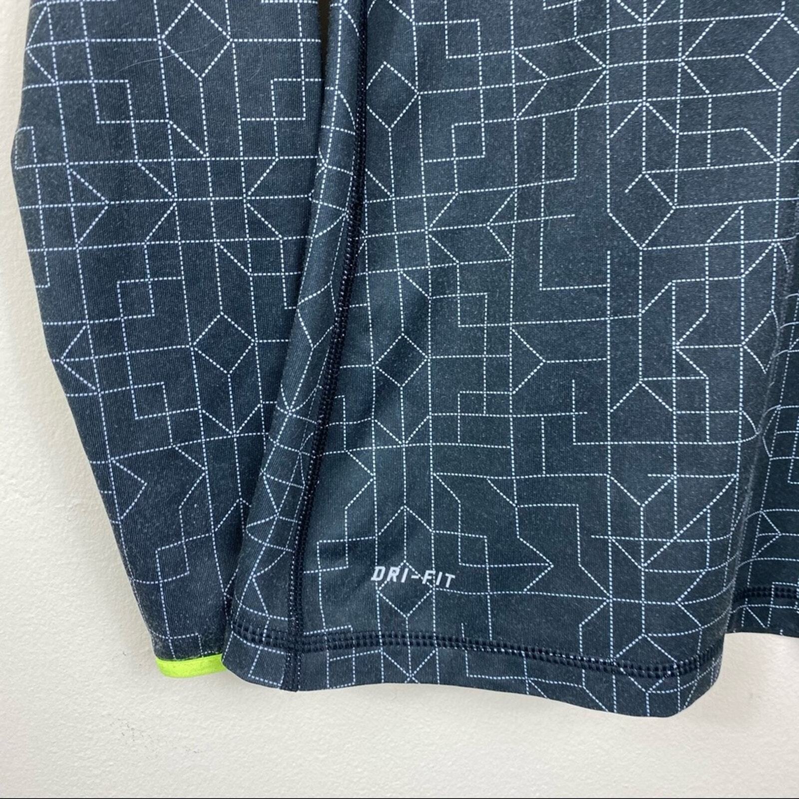 Nike Pro Half Zip Hyperwarm Pullover Geometric - image 7