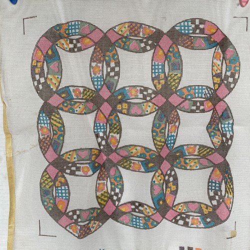Vintage Brunswick Double Wedding Ring Quilt Needlepoint Canvas 18" - Picture 6 of 6