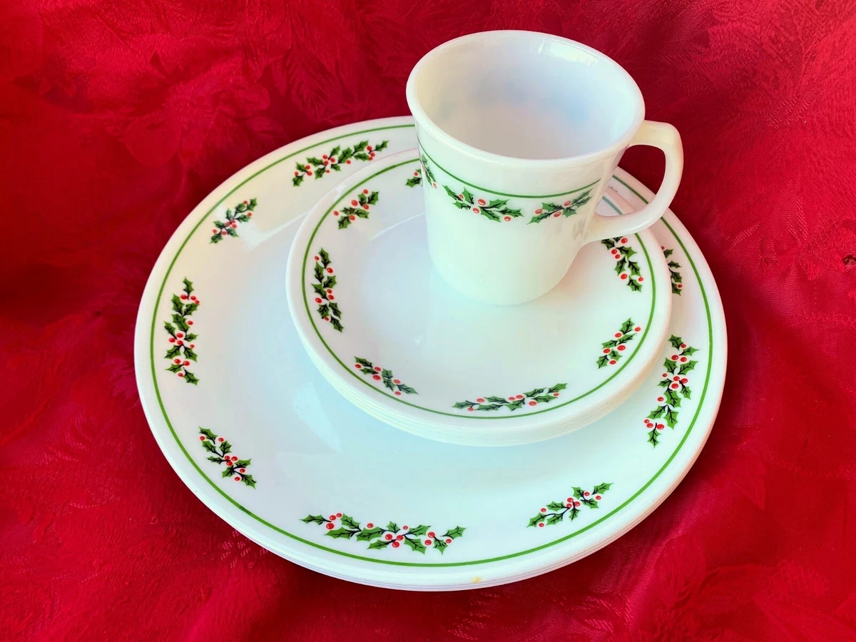 Corelle clearance christmas plates