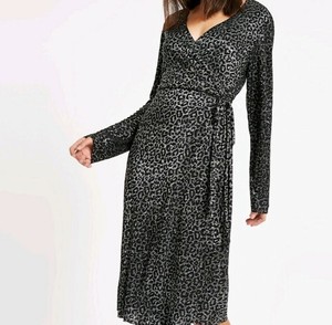 river island black midi dress