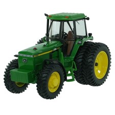 BRITAINS, JOHN DEERE 4960 Zwillingswagen- Prestigekollektion, 1/32, BRI43383
