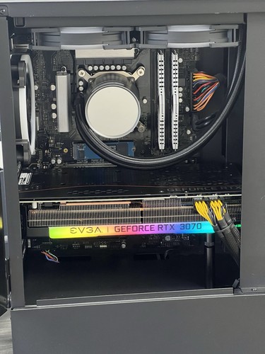 CyberPowerPC GamerSupreme - Intel Core i7-12700KF, 16GB RAM, RTX 3070, 1TB SSD - Picture 6 of 18
