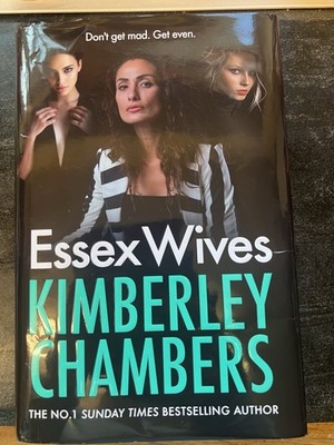 Essex Wives: An utterly gripping an..., Chambers, Kimbe