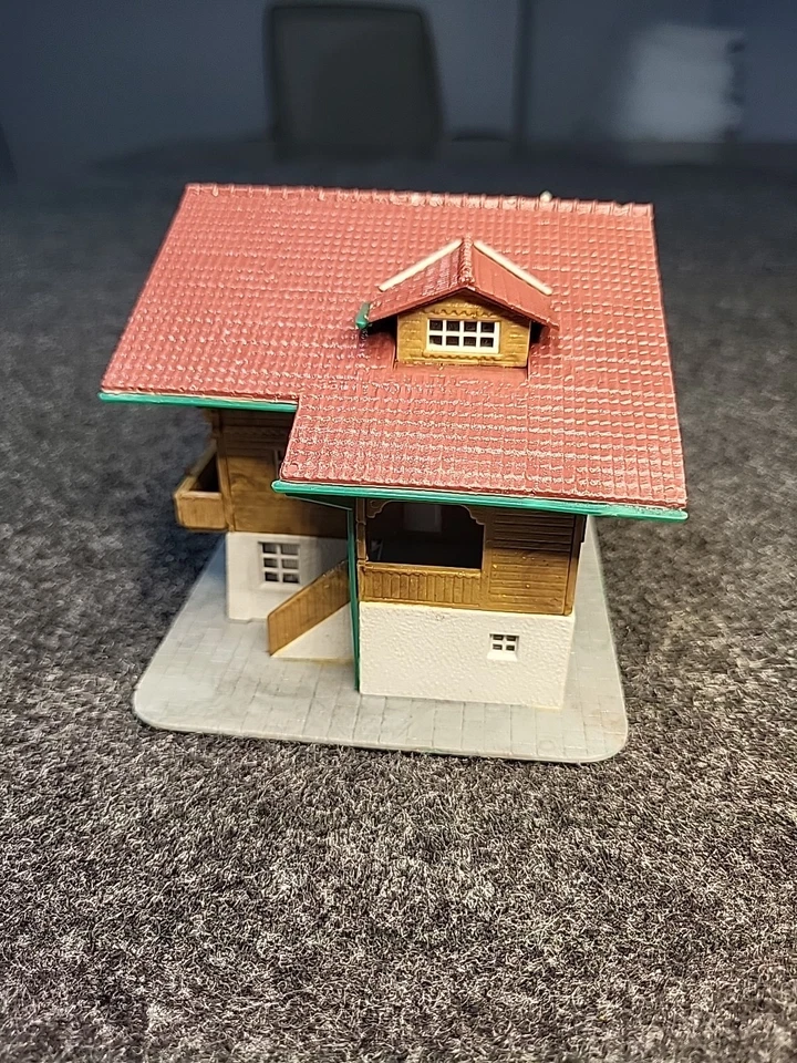 Kibri B-8042 HO Sigriswil Alpine Chalet Casa de Campo Selva Negra Totalmente Montado  Foto 3 de 4