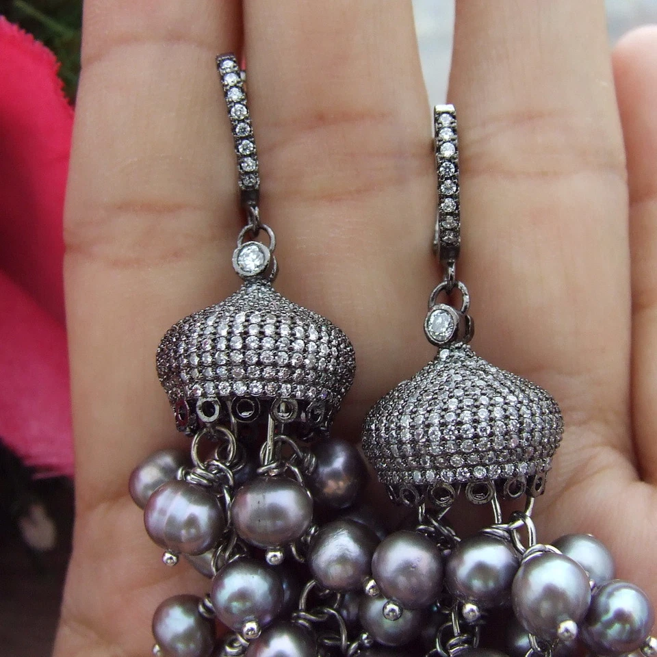 Pendientes redondos de perlas negras FC092515 5-6 MM CIRCONITA CÚBICA con cierre de palanca Foto 3 de 4