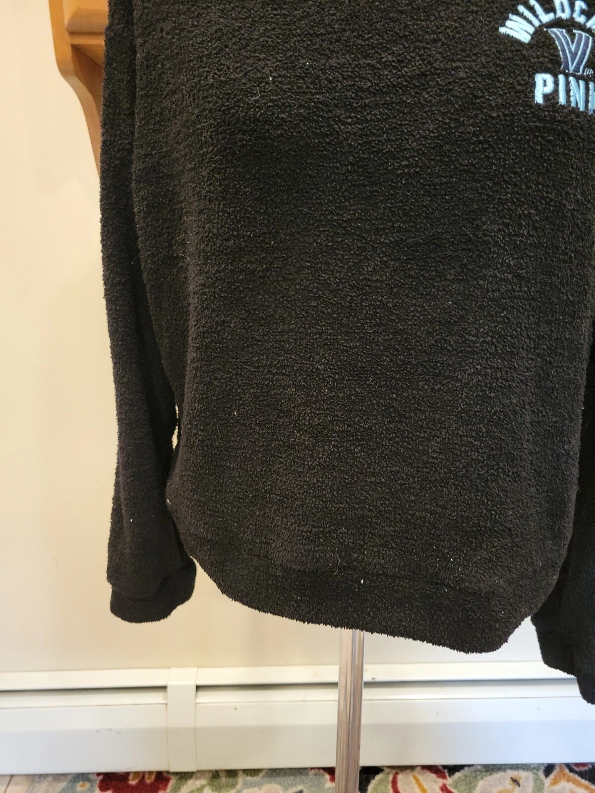 UNDERCOVER Felpa con cappuccio sherpa rosa Victoria Secret nera gatti selvatici Villanova taglia L