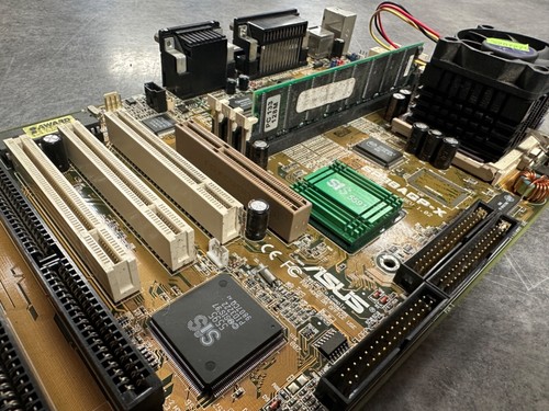 Placa madre Asus SP98AGP-X 1.02 Super Socket 7 + AMD K6-2 300 MHz + 128 MB de RAM - Imagen 5 de 6