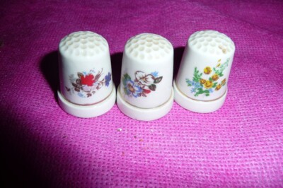 Lot Of 3 Vintage Thimbles Ceramic Glazed Pottery Porcelain Glass Flower