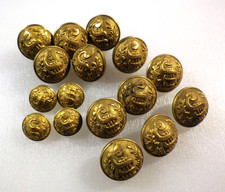 lot de 16 anciens boutons de médecin militaire 14/18 * 39/45