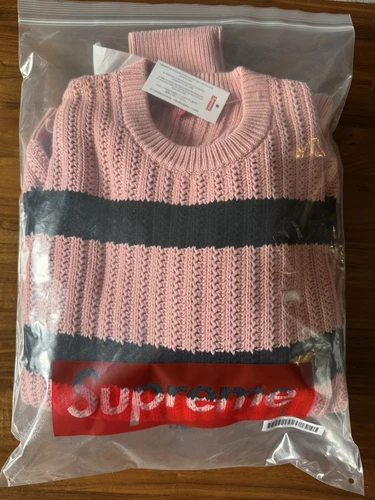 Pull Supreme Loose Gauge Stripe petite boîte taille L rose