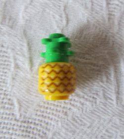 Lego Disney Moana Minifigure & Oar, Pineapple, Palm Leaf, Raft Sail  Set 41150