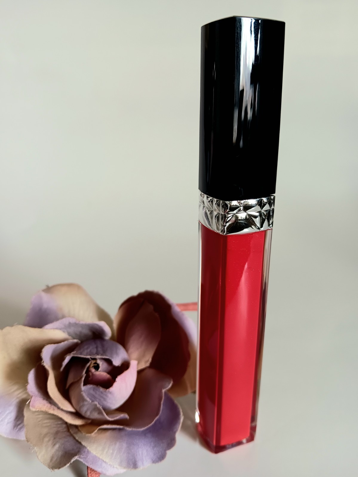 Dior Rouge Brilliant Lipgloss in Iconic Shade 999-image