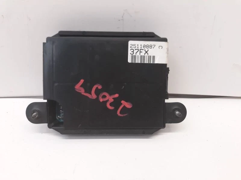 Chasis ECM control de crucero debajo de la radio compatible con 91-92 BROUGHAM 72784 Foto 3 de 4