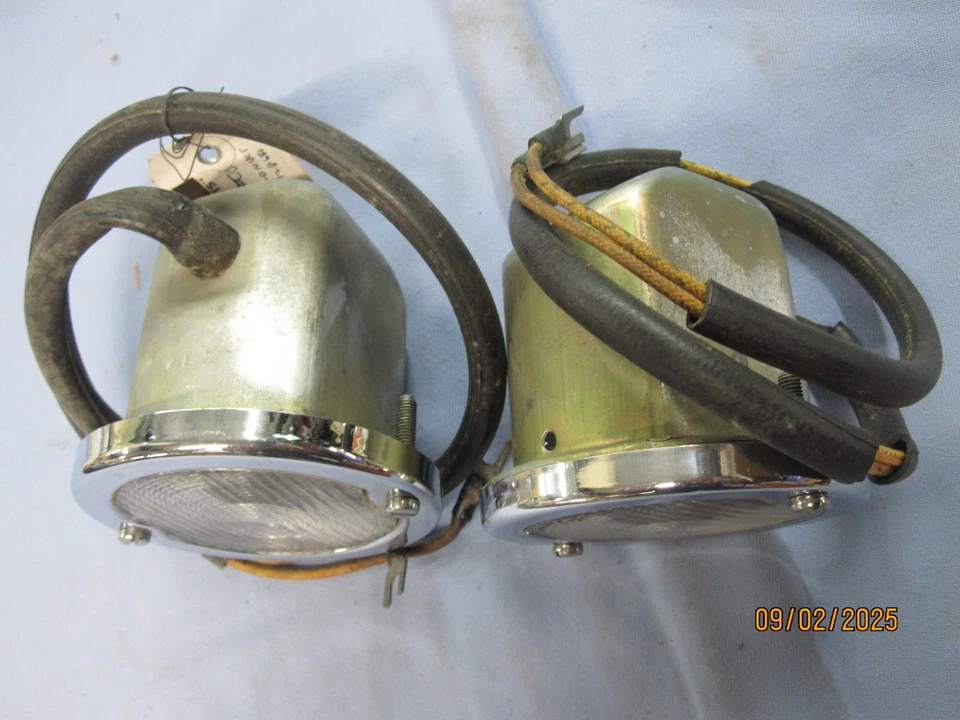 Juego de luces giratorias Buick Park Special Super Roadmaster 5938915 NOS 1950 1951 1952 Foto 2 de 4