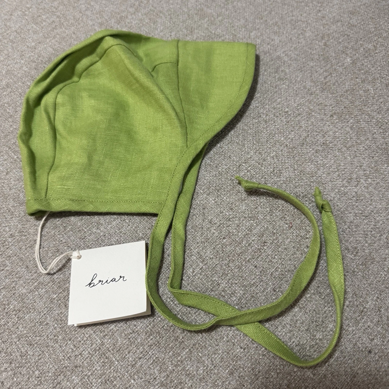 NWT Briar Baby Brimmed Bonnet Hat 6-12 Months 100% Cotton Green Beach Summer
Opens in a new window o