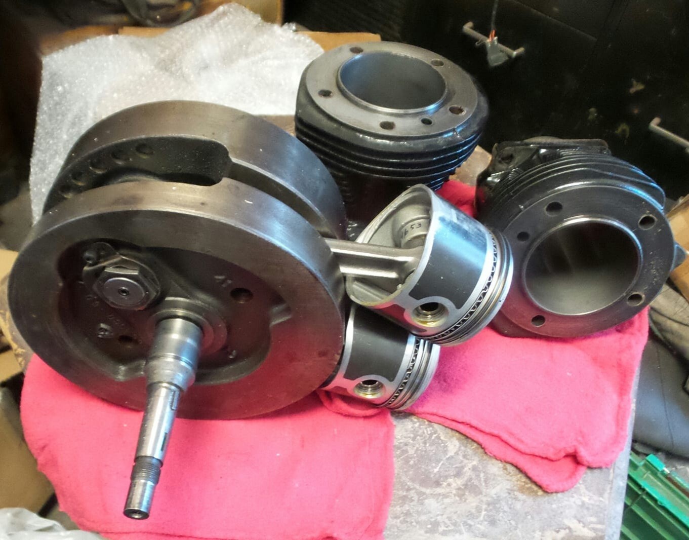 1969 Harley Davidson Shovelhead rotating assembly, flywheels / barrels