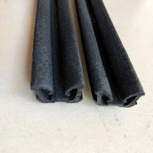 1978-1984 for TOYOTA Starlet KP60 KP61 3D 5D glass channel run felt rubber seal - Picture 6 of 6