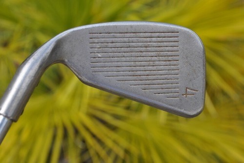 PING ZING 2 4 IRON BLACK DOT JZ SHAFT DOT - Picture 2 of 3