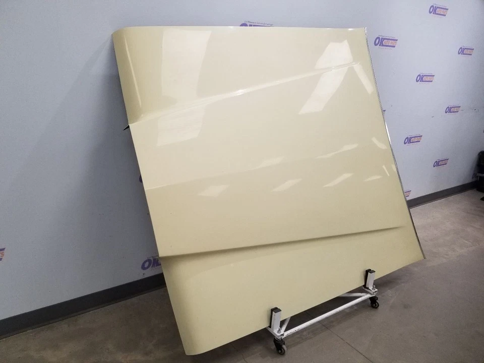 76 LINCOLN CONTINENTAL MARK IV MONTAJE CAPÓ AMARILLO Foto 4 de 4