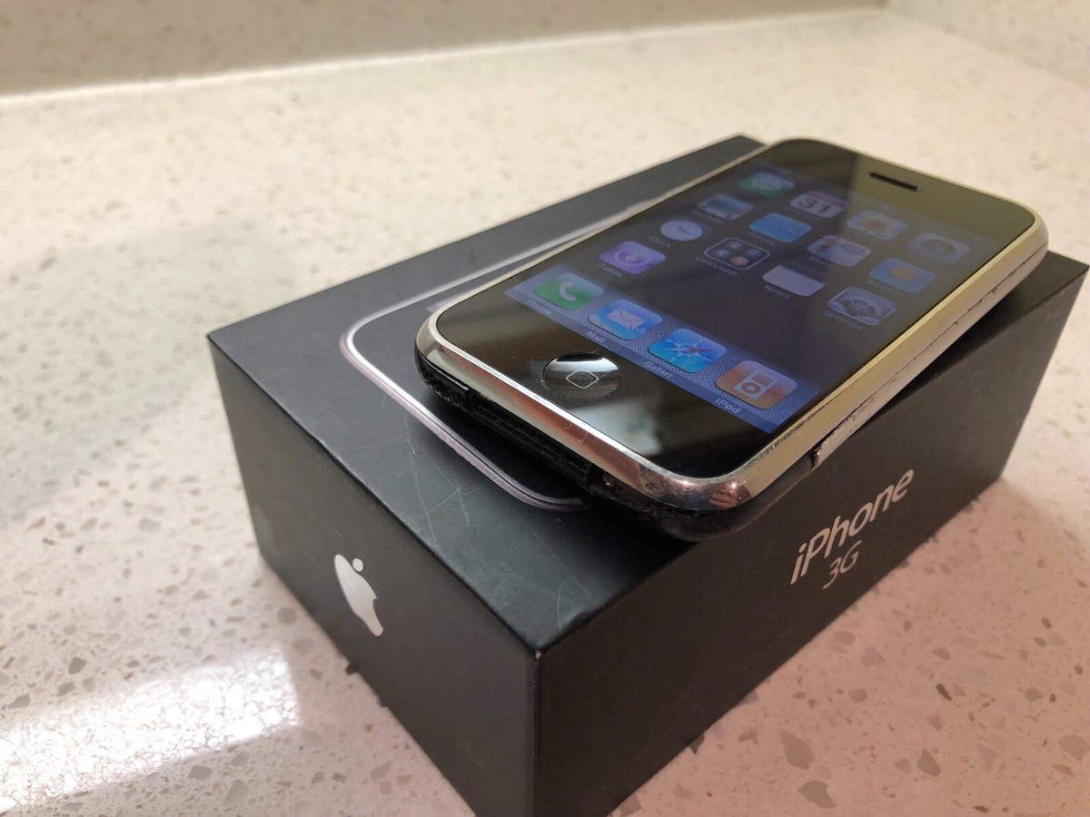 APPLE iPhone 1 ~ 1st Generation 2G - 8 GB - iOS 1 - RARE