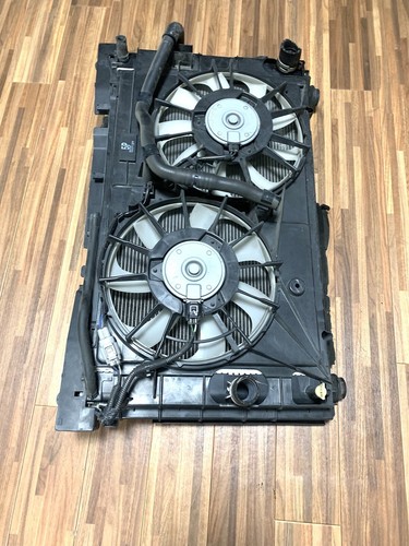 Toyota Prius ZVW30 2010-2015 Radiator+condensor+dual fan Japan OEM - Foto 3 di 7