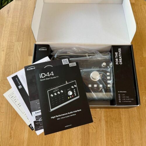 Audient iD44 MKII Free Shipping From Japan - Picture 4 of 4