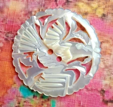 Dove of Peace ~ Vintage Carved Bethlehem Pearl Bird Picture Button ~ 7/8" 23mm