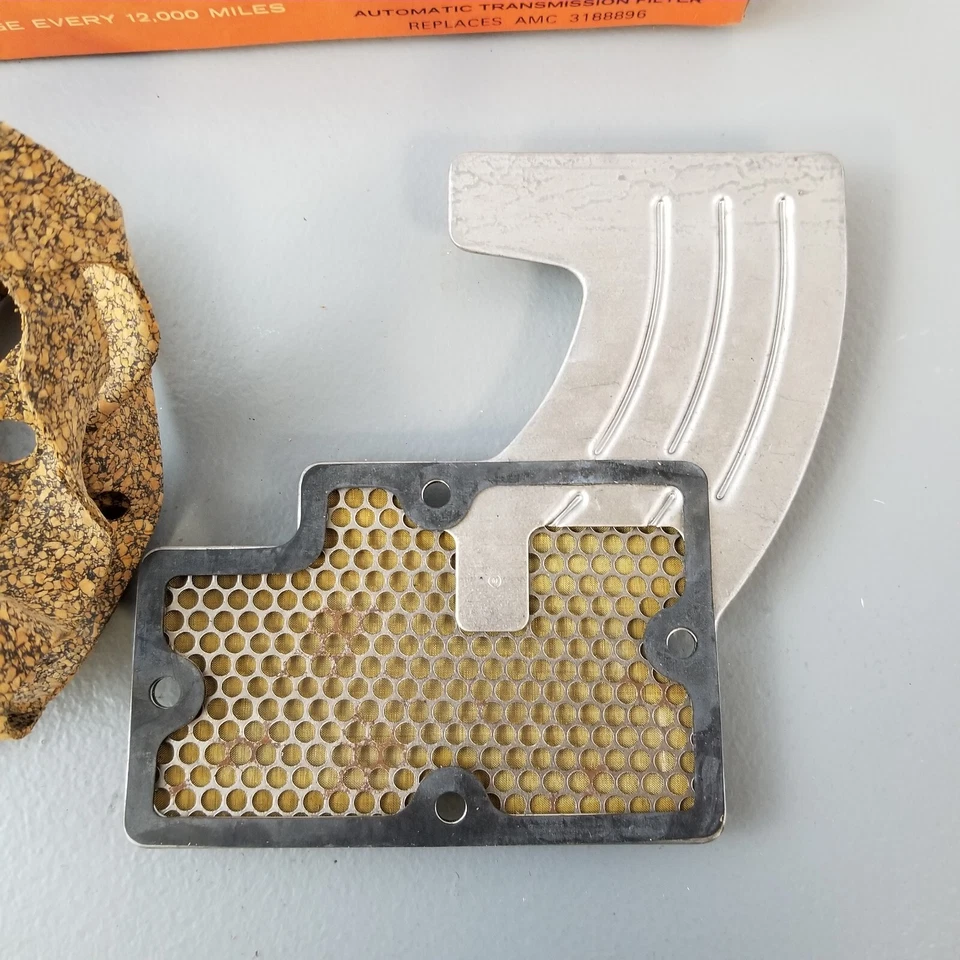 Nuevo filtro de transmisión NOS 1967-71 AMC 6 y V8 Flashomatic 35 reemplaza 3188896 Foto 2 de 4